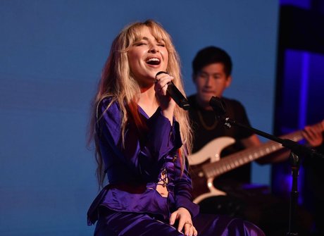 アラブの太ったオンリーファンズ HD 写真