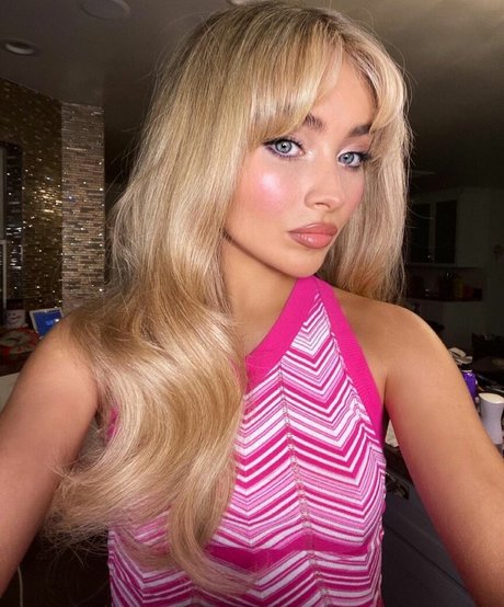 熟女オナニーオンリーファンズ エロチック 写真