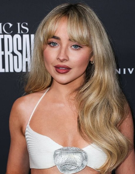 レズビアン乱交オンリーファンズ アダルト 画像