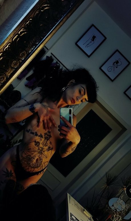 プッシー尻オンリーファンズ 無料ポルノ 画像