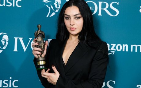 Tガールオンリーファン ホットxxx 画像