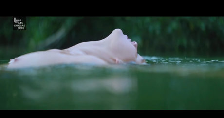 40歳のオンリーファンズ ホット裸 写真