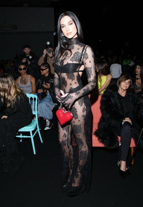 中出しプリンセスオンリーファンズ 限定 画像