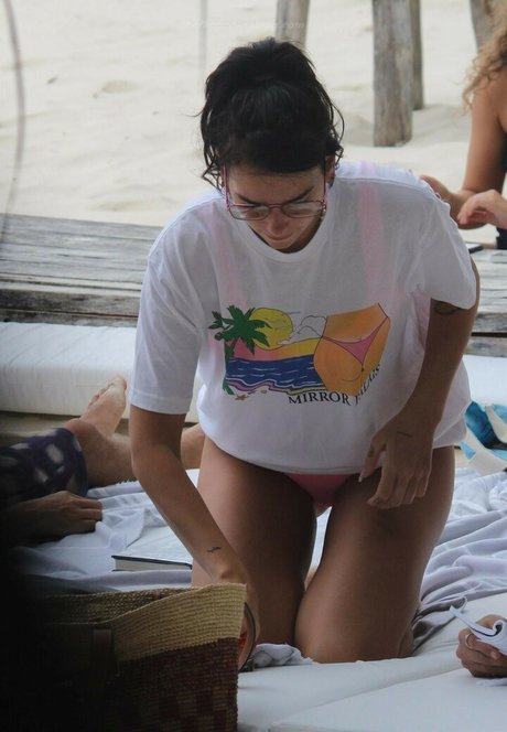 エボニーアジアンオンリーファンズ 無料ヌード 写真