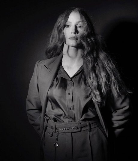 巨乳ランジェリーオンリーファンズ ポルノ 写真