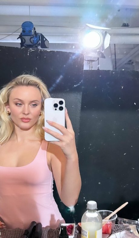 Zara Larsson スター 写真