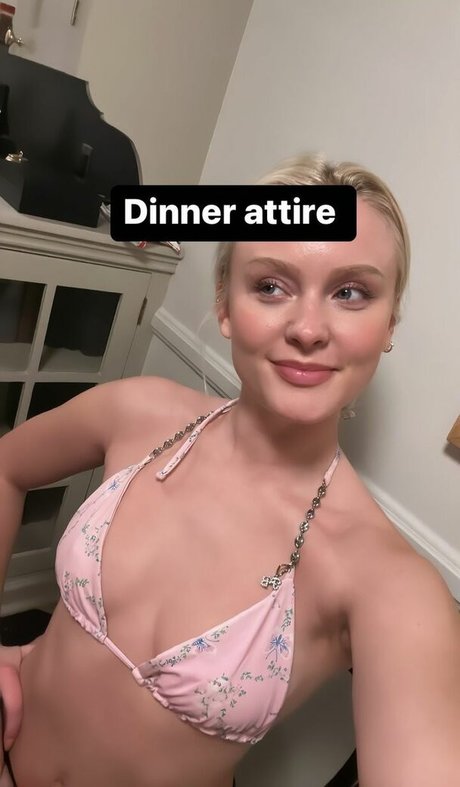 Zara Larsson ポルノスター セクシー 写真