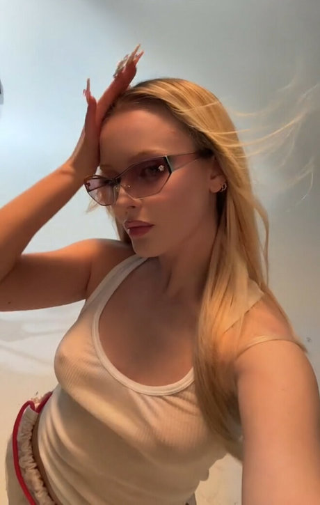 ゲイジムオンリーファンズ アート裸 写真