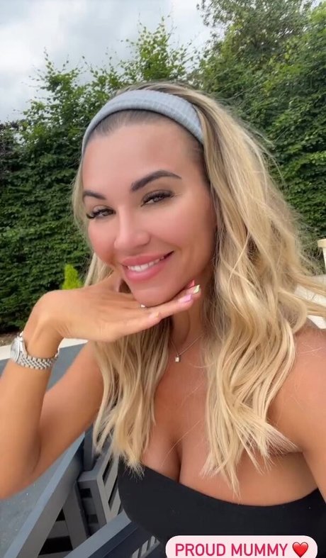 ジャークオンリーファンズ アート裸 写真