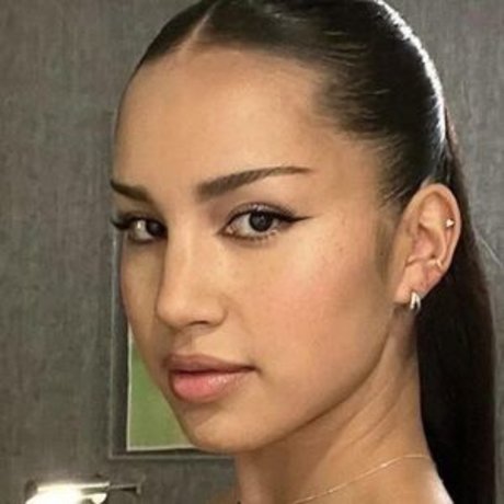 Sofia Wylie 無料のスター アーカイブ