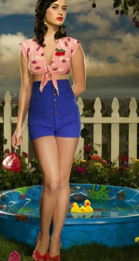 ヌード妻オンリーファンズ アート裸 アーカイブ