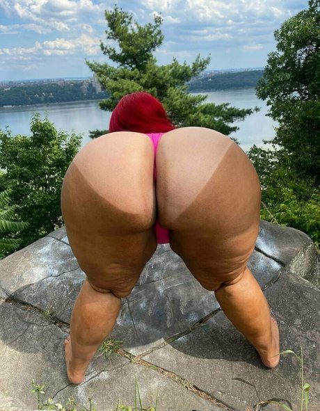 asmr ジンジャー オンリーファンズ アダルト無料 写真