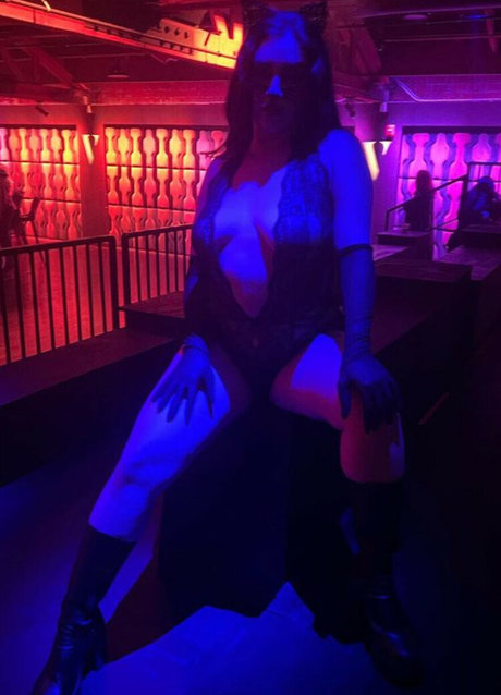 フェラチオ ティーン オンリーファンズ トップ 写真