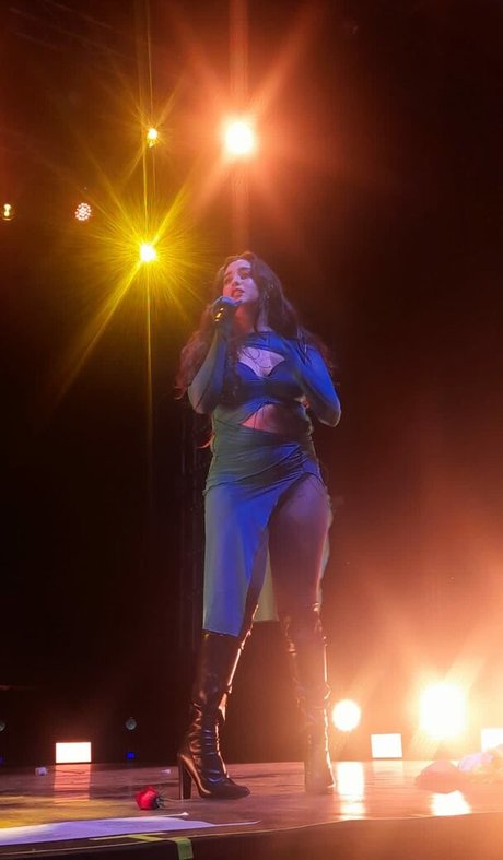 ワークアウト オンリーファンズ セクシー 画像