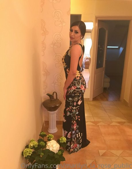 ティーンランジェリーオンリーファンズ セクシーxxx 画像