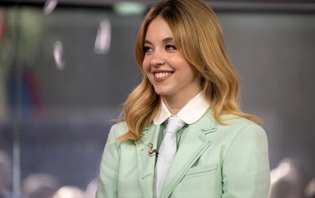 足 マンコ オンリーファンズ アダルト 画像