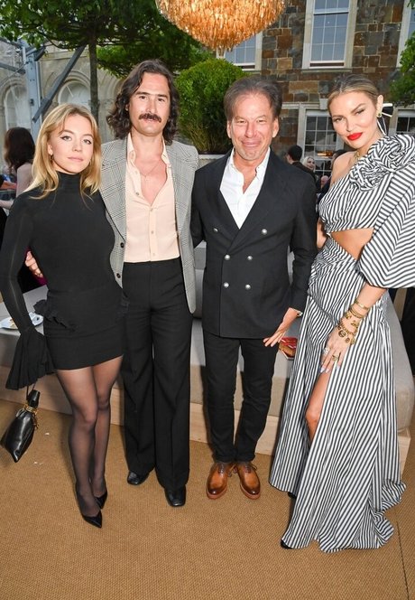 カップルのオンリーファンズ ヌード アーカイブ