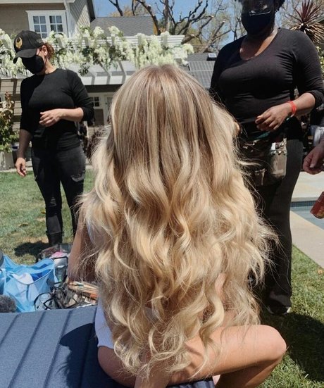 大きなプッシー唇オンリーファンズ トップ 画像