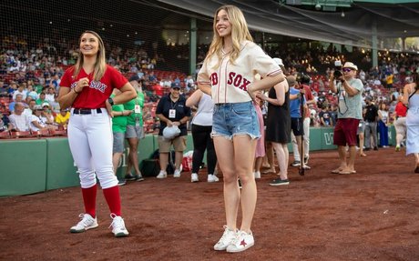 シャワー3P オンリーファンズ えろ 写真