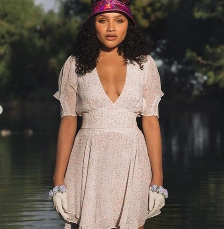 Jaylen Barron ポルノスター 美しい 写真