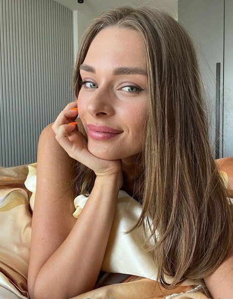 コスプレ ヘンタイ オンリーファンズ HD 画像