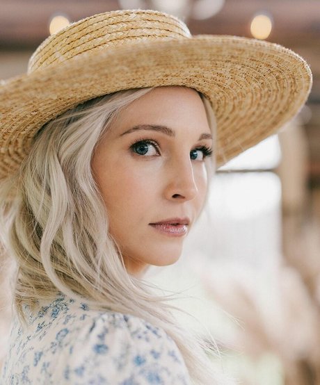 Candice King HDモデル 写真