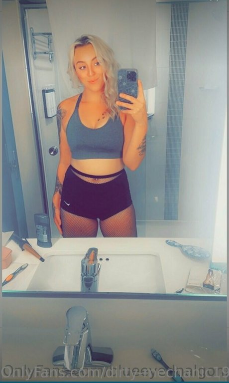 心理学者オンリーファンズ HD アーカイブ