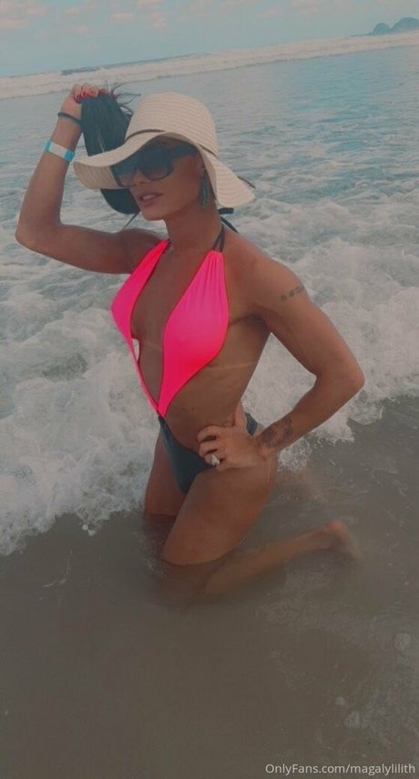 チェコのティーンズオンリーファンズ 無料 画像