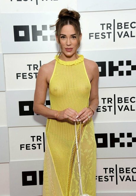 Christa Brittany Allen xxxポルノスター ギャラリー