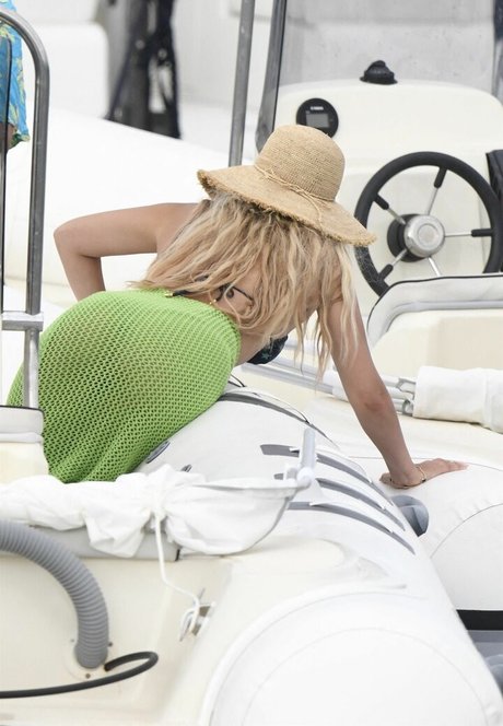 痴女妻オンリーファンズ トップ アーカイブ