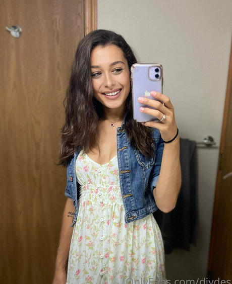 diydes HDポルノスター アーカイブ