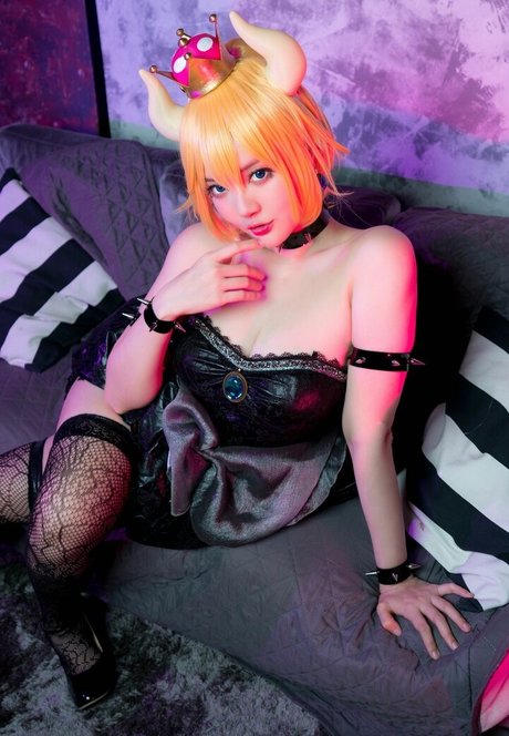 Ying Tze セクシーモデル 画像