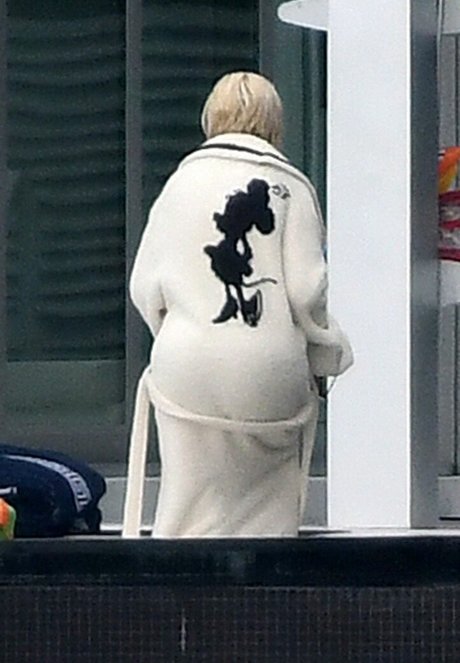 ぽっちゃりティーンオンリーファンズ 無料セックス 画像