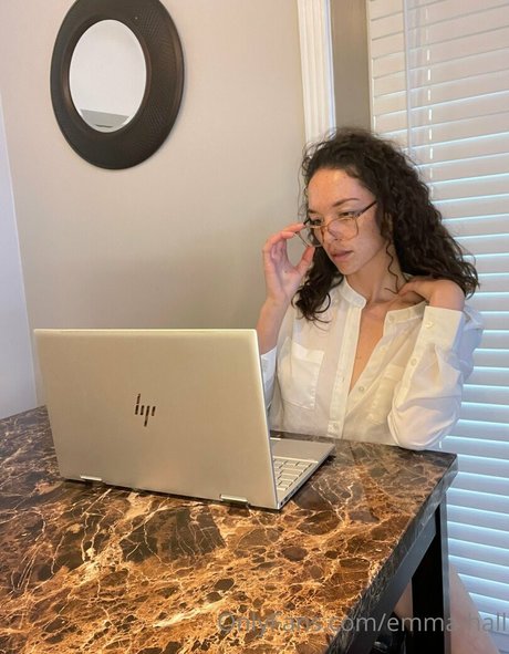 ゲイディルドオンリーファンズ セクシーヌード ギャラリー