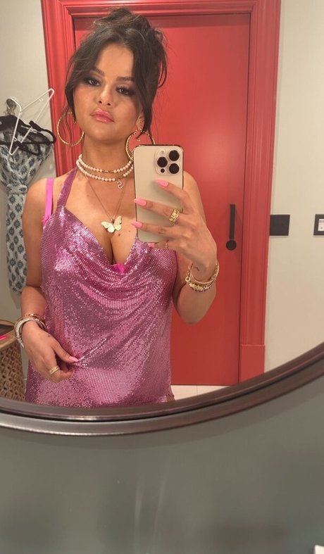 肉厚熟女オンリーファンズ 無料セクシー ギャラリー