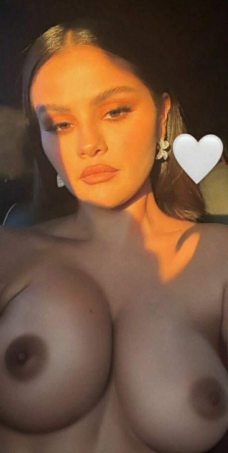 asmr 官能的なオンリーファンズ 無料裸 画像