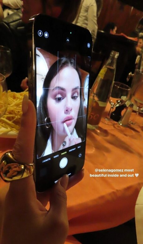 老母オンリーファン 無料 写真