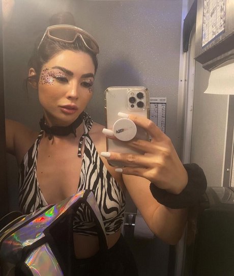 CarolineKwan 完璧なスター 画像