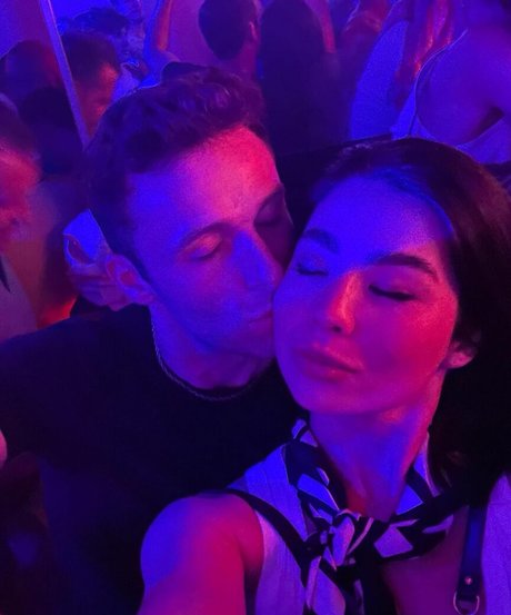 CarolineKwan ポルノスター セクシー 写真