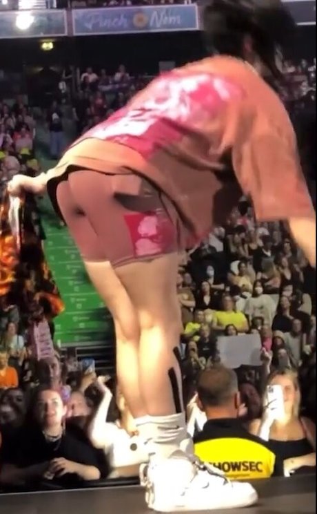 キティ・ウェット・オンリーファンズ 無料アダルト ギャラリー