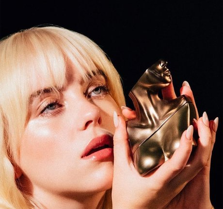 アジアン潮吹き オンリーファンズ ヌード アーカイブ