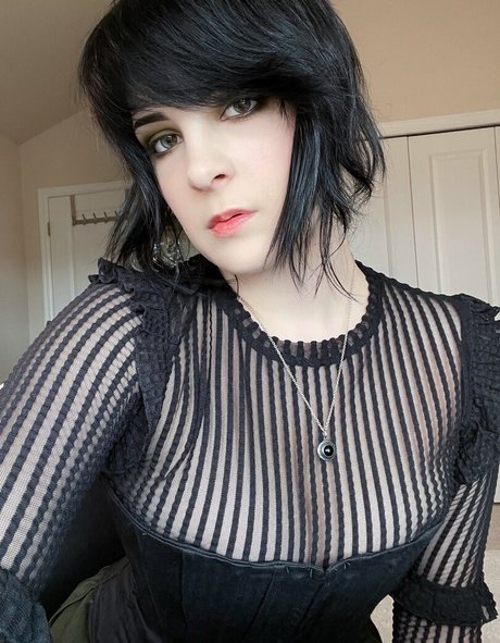 戦利品オンリーファンズ アートxxx 写真