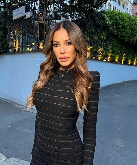 Aida Maria Yespica Jaime ポルノスター セックス アーカイブ