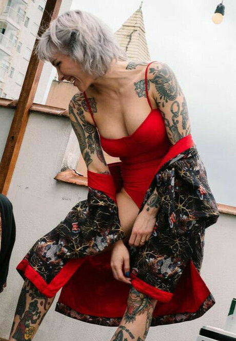 Mariana Ayres かわいいスター アーカイブ