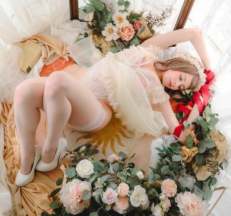 Yuriko Tiger トップモデル 画像