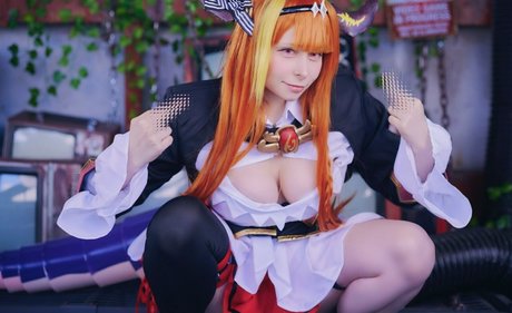 Yuriko Tiger ポルノスター アート 写真