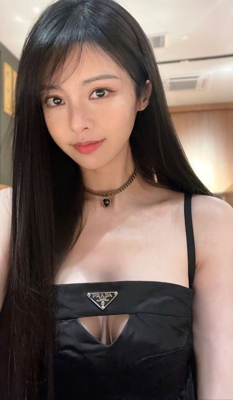 cathrynli 最高の女優 ギャラリー