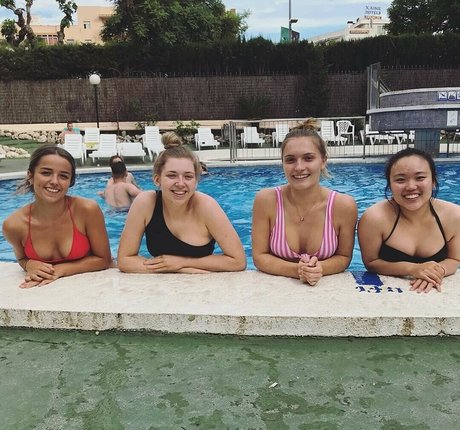 柔軟なティーンオンリーファン 無料セックス ギャラリー