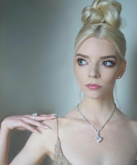 Anya Taylor Joy 写真集
