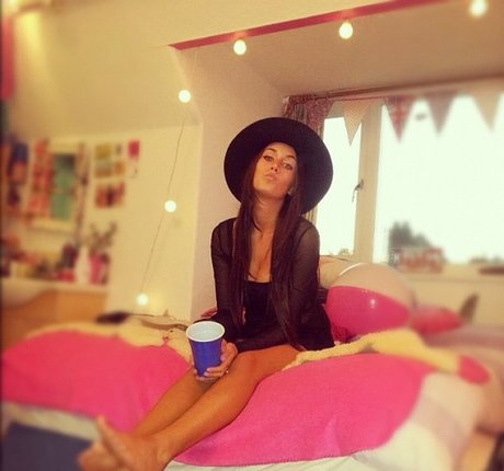 南部のオンリーファンズ 無料アダルト 写真